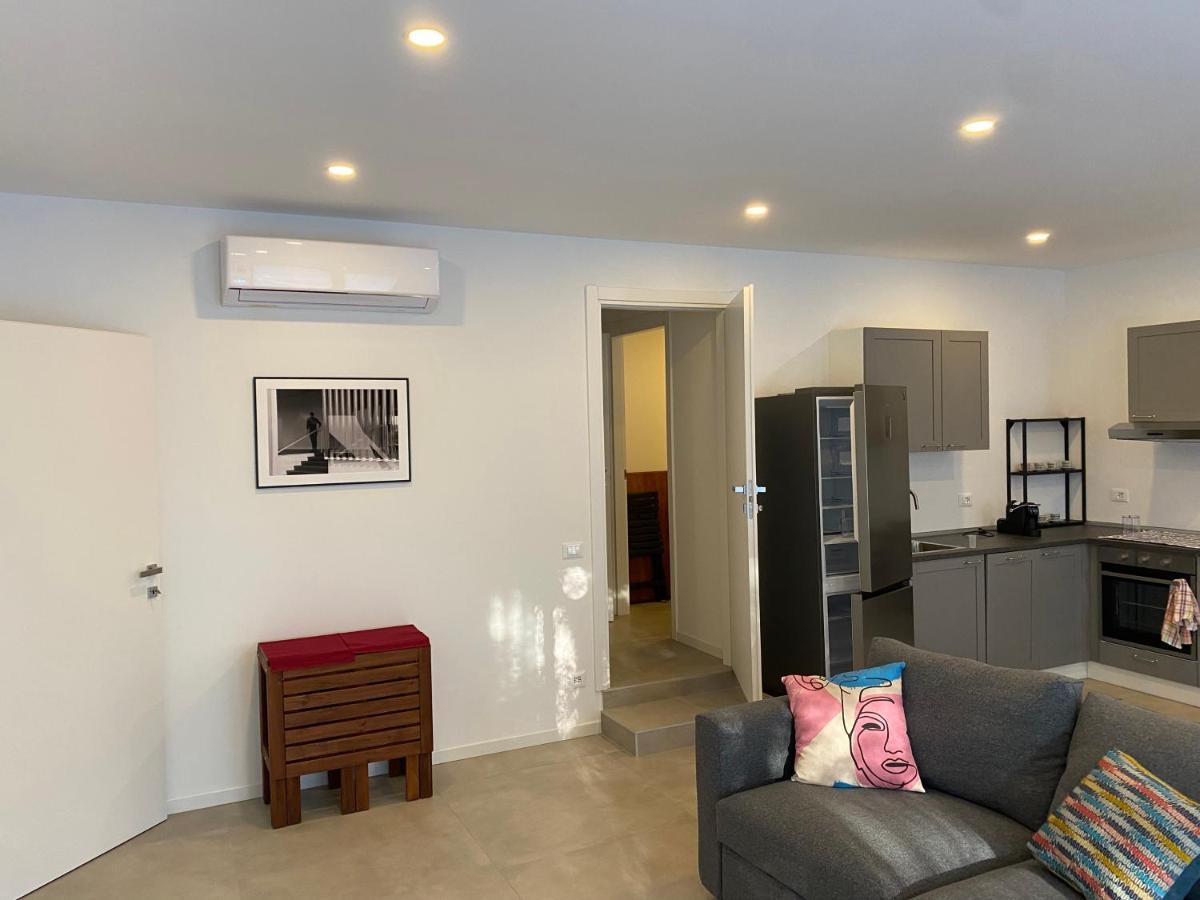 Casa Zehnder Apartman Reno Di Leggiuno Kültér fotó